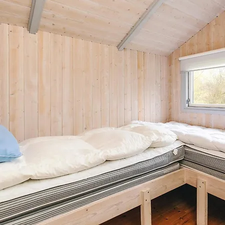 8 Person In Humble-by Traum Nordenbro Vesteregn